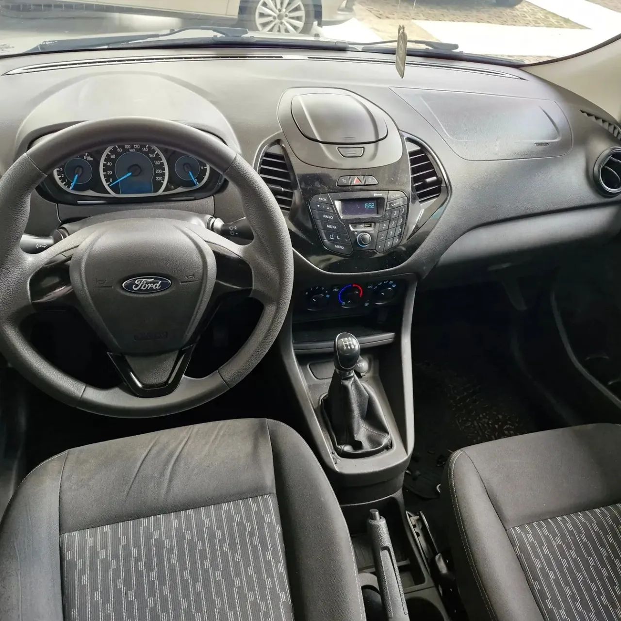 ford ka sedan se 1.5 manual